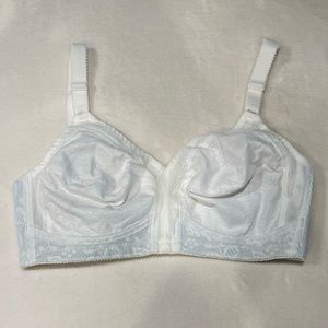 VTG Playtex White Bustier Bra